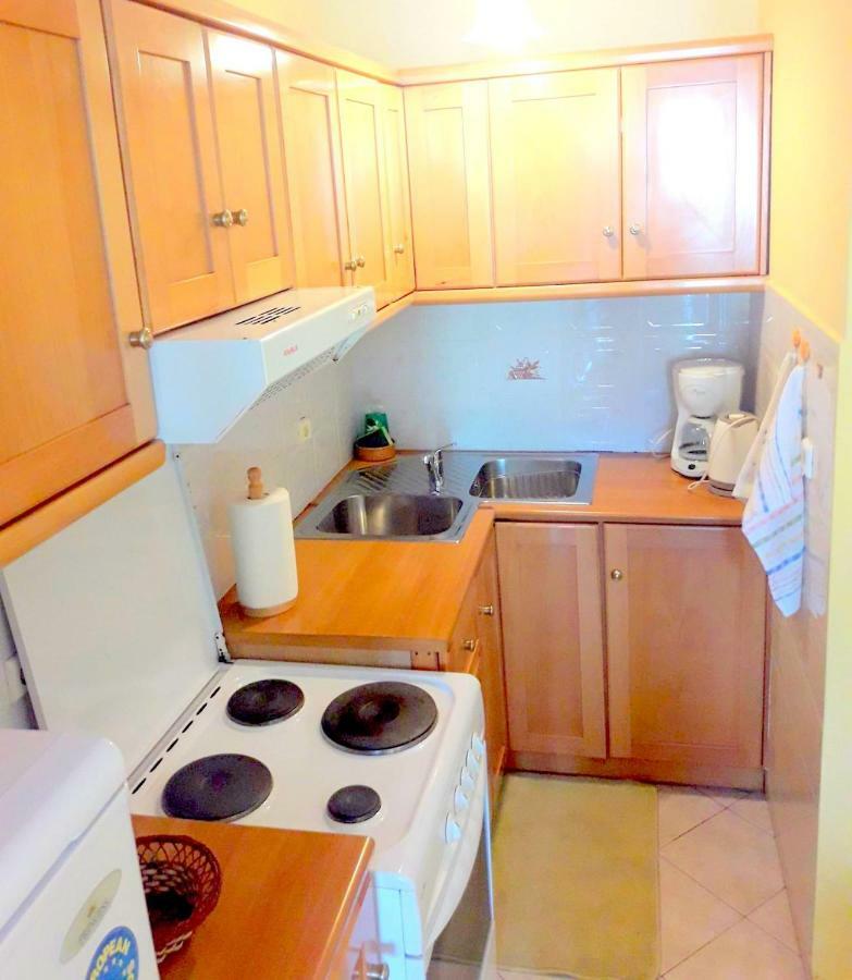Para Thin Alos Apartment Vathy  Zewnętrze zdjęcie